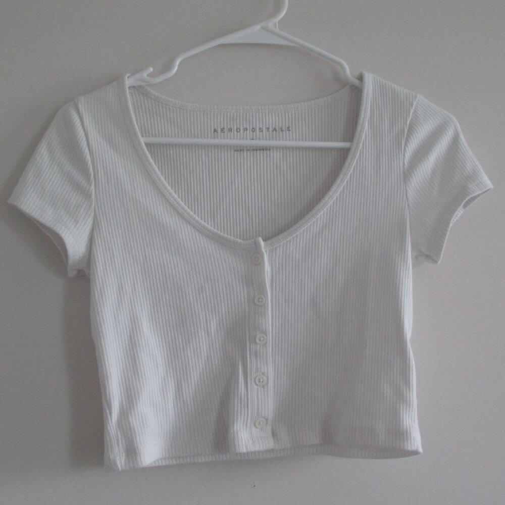 Aeropostale Button-Up Crop T-Shirt in White
